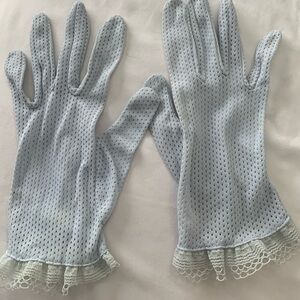 Vintage light blue gloves with size medium